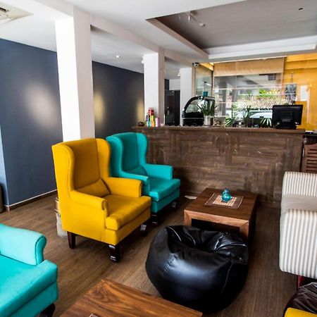 Teatalk Hotel Kolombo Bagian luar foto