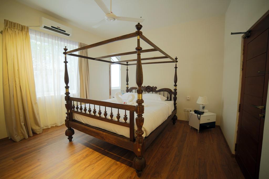 Teatalk Hotel Kolombo Bagian luar foto