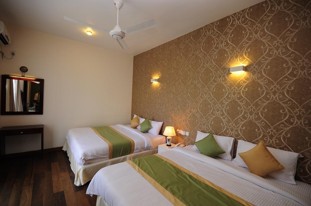 Teatalk Hotel Kolombo Bagian luar foto